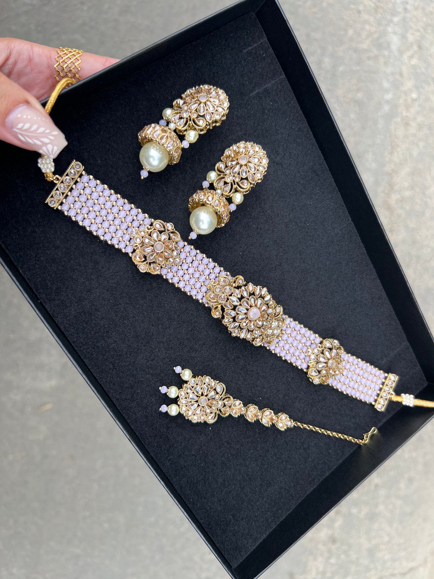 Choker Sets 4