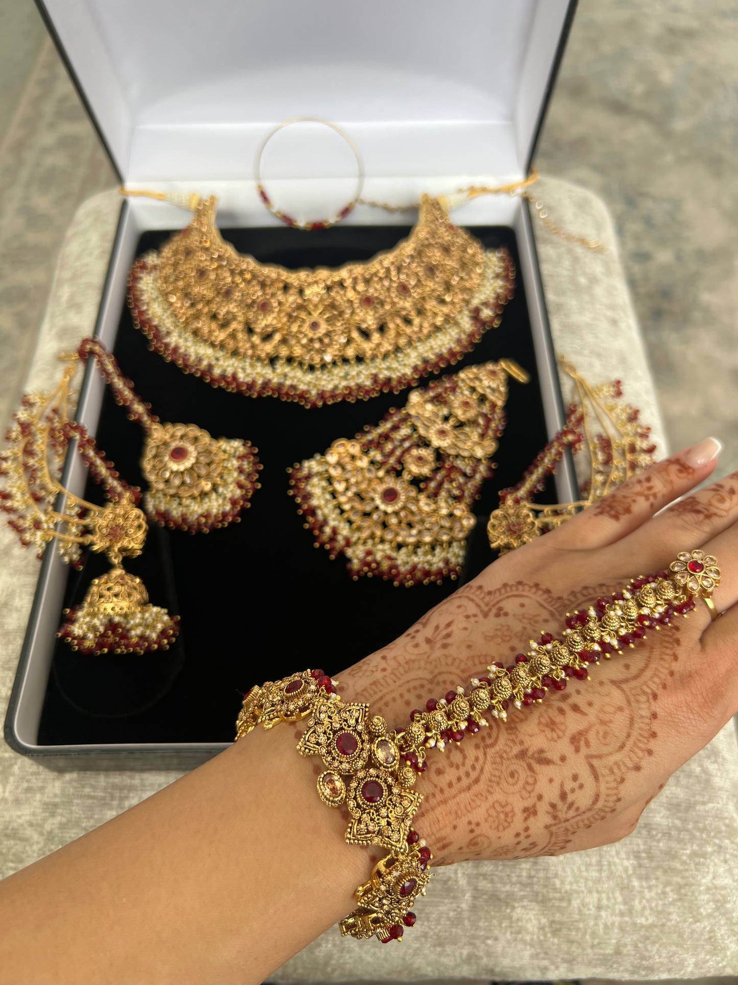 Noor-e-Baraat (PRE ORDER ONLY)