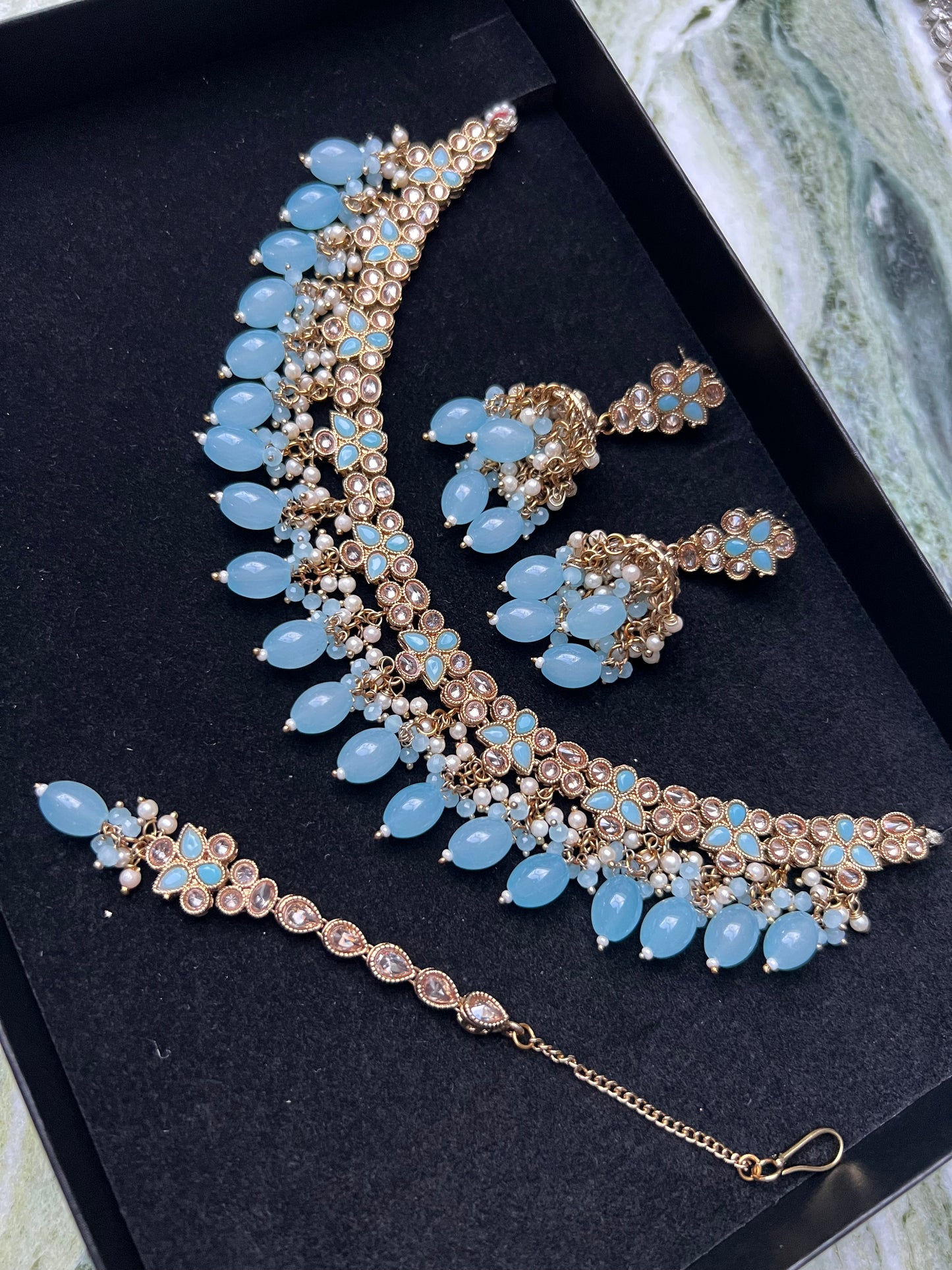 Necklace Set 111