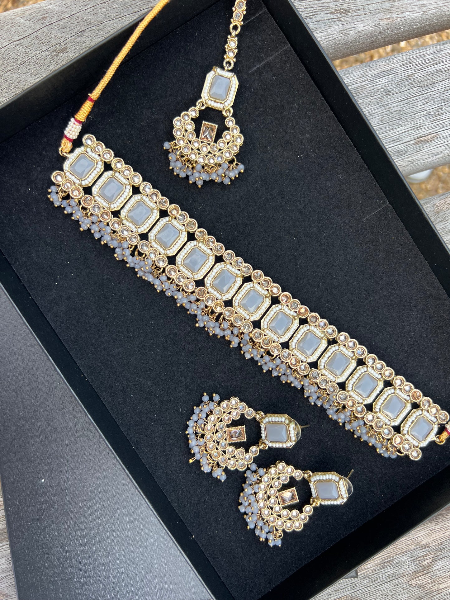 Choker Sets (6)