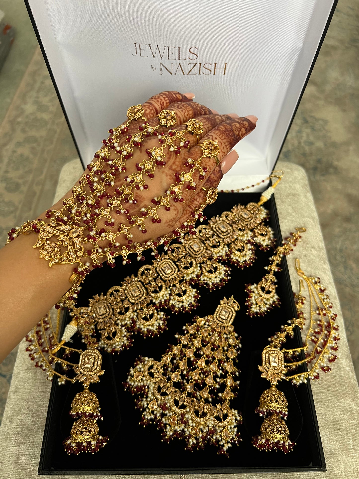 Zivaré (PRE ORDER ONLY)