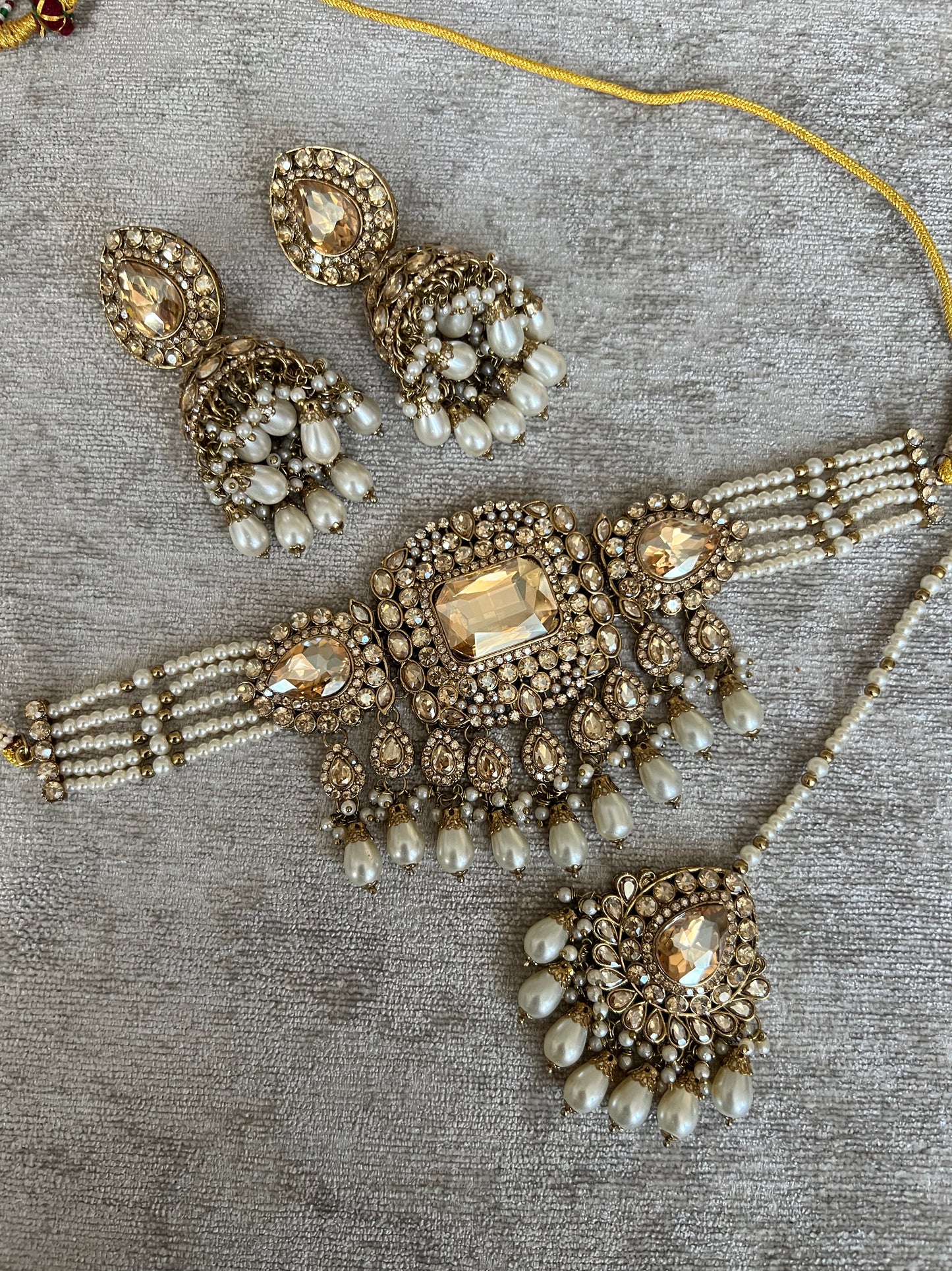 Choker Set 1