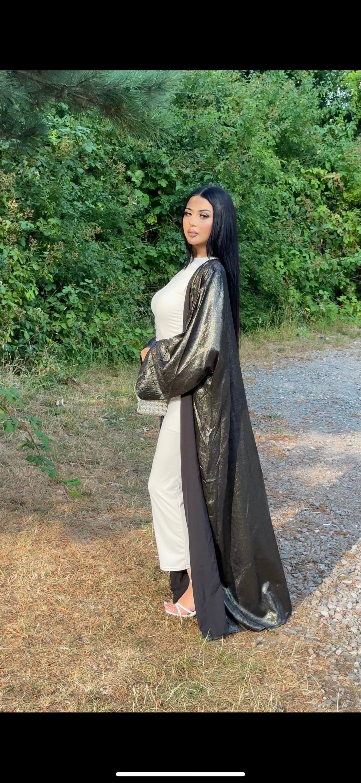 Open Abaya